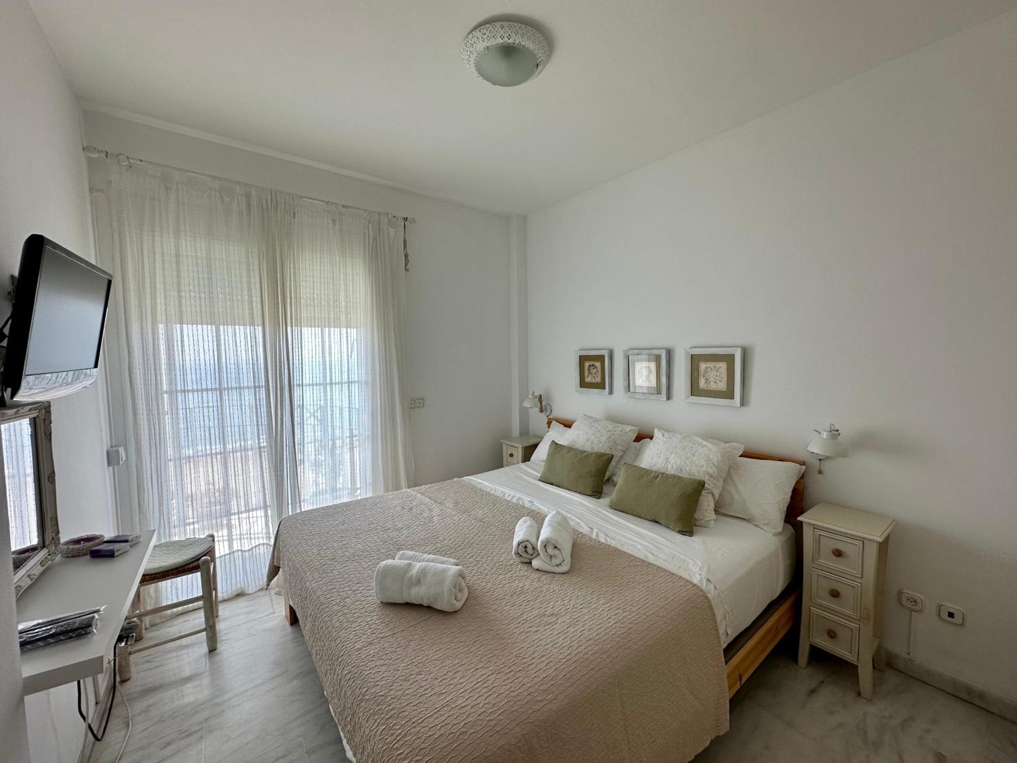 Pepe Beach Vista Al Mar Apartment Эстепона Экстерьер фото